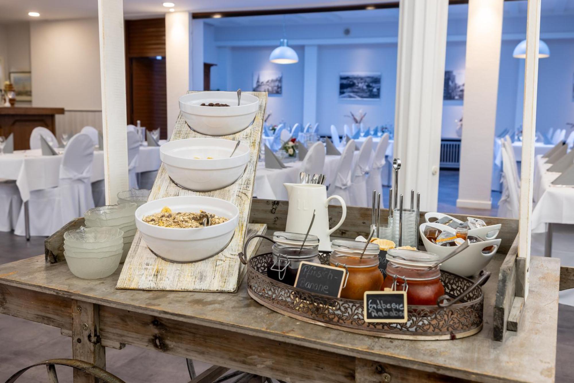 Hotel Lüttje Burg Lütjenburg Kültér fotó